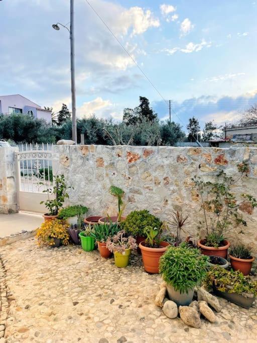 Kathiana Cozy Apartment Exterior photo